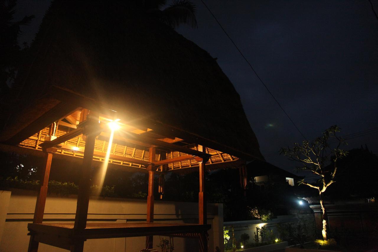 Patras * Ubud (Bali)